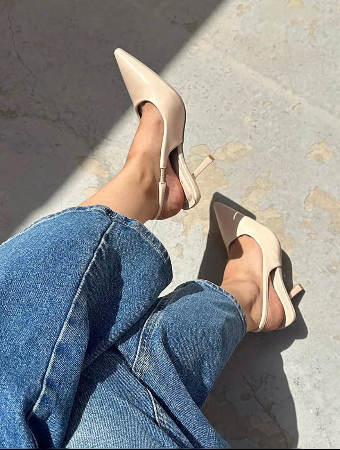 Ecru kitten heel