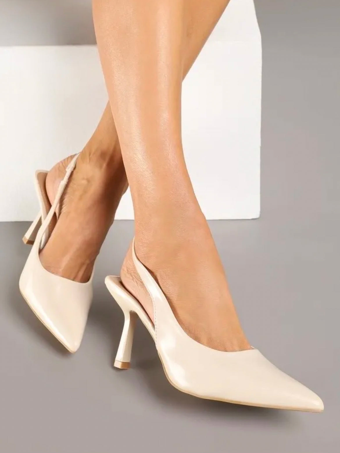 Ecru kitten heel
