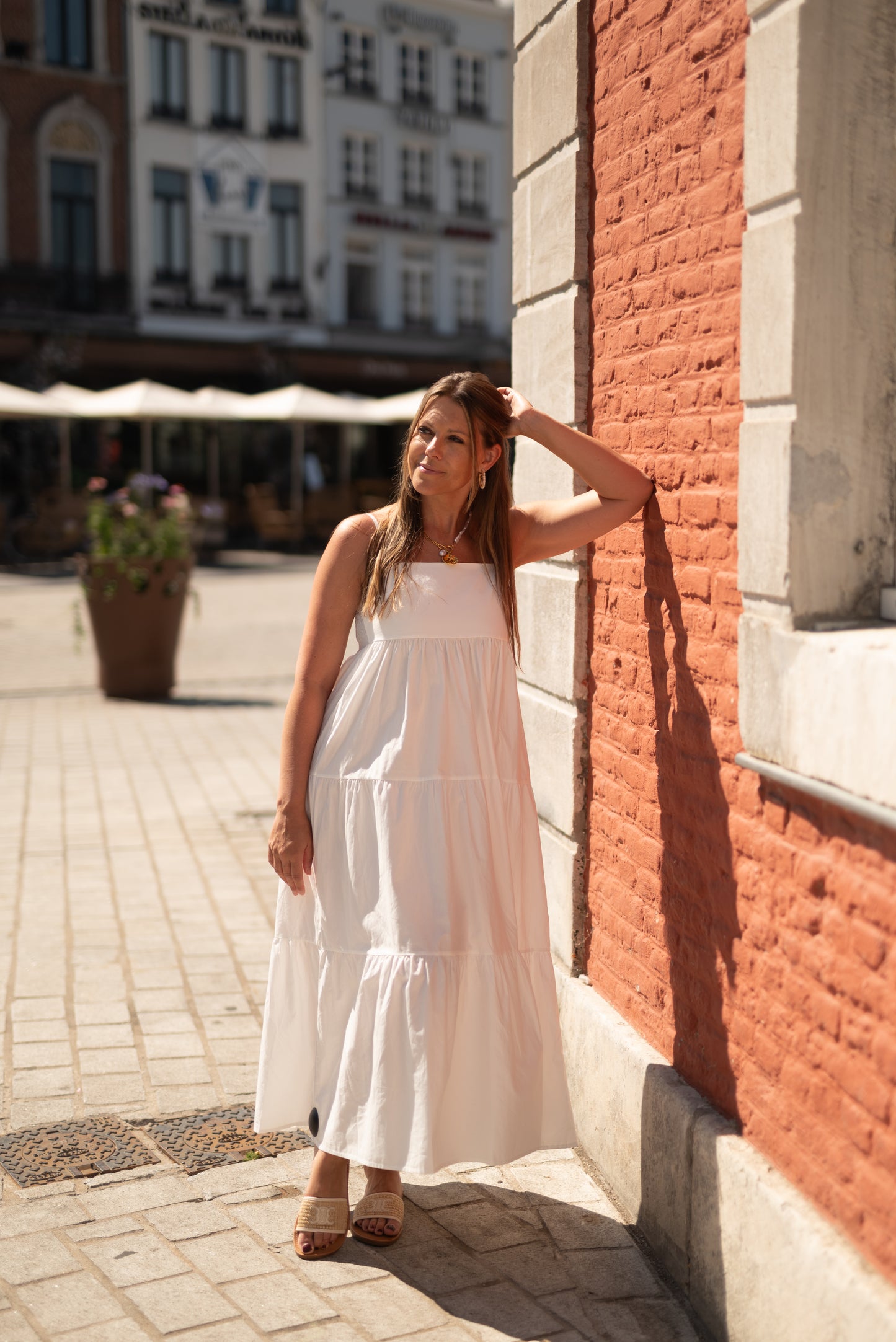 White picknick dress