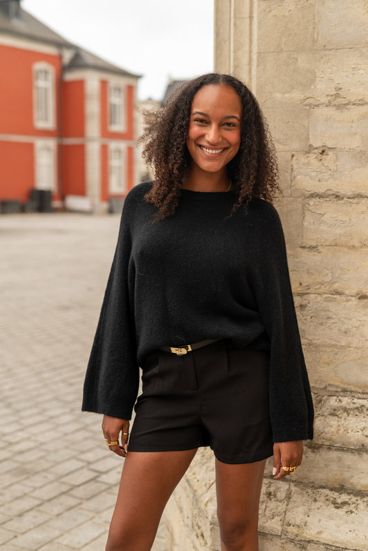 Pull met uitlopende mouw
