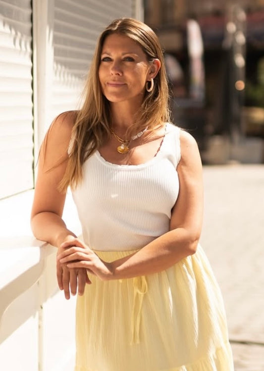 White tank top