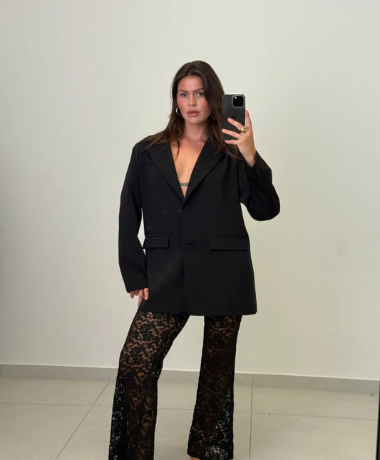 Black oversized blazer