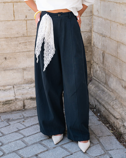 Navy balloon jeans